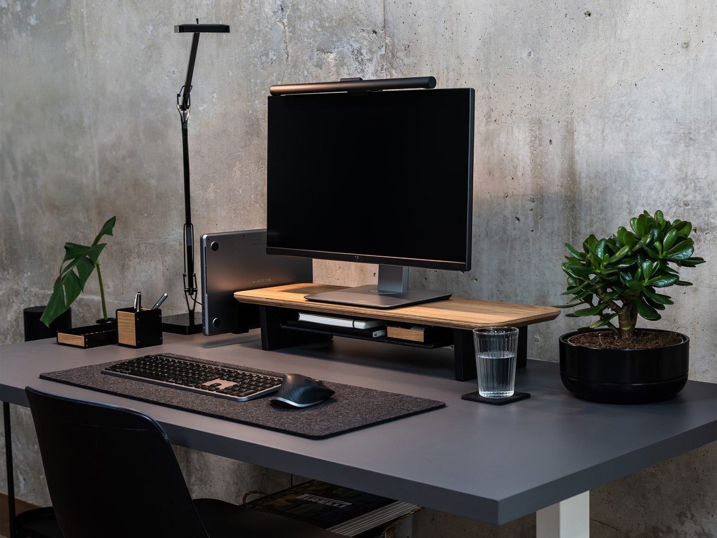Setup Cockpit Monitorständer Medium